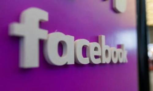 在讨论如何查看tokenim或任何其他区块链相关平台上的私钥时，首先要明确的是，私钥是用于访问和管理您的加密资产的敏感信息。因此，确保您的私钥安全是至关重要的。以下是一些方法来查看您在tokenim或其他类似平台上的私钥：

### 1. 使用钱包软件查看私钥

如果您使用的是数字钱包软件（例如MetaMask、Trust Wallet等），您通常可以通过以下步骤找到您的私钥：

- **登录钱包**：打开您的钱包应用并登录。
- **访问设置**：在钱包界面中，通常会有一个“设置”或“安全”选项。
- **导出私钥**：找到与“私钥”相关的选项，通常会有“导出私钥”或“显示私钥”的按钮。点击后，您可能需要输入密码来确认您的身份。
- **保存私钥**：确保将私钥保存在安全的地方，最好是离线存储。

### 2. 从区块链浏览器获取地址

在一些情况下，您可能需要使用区块链浏览器（如Etherscan）：

- **查询地址**：输入您的钱包地址，找到相关的交易信息。
- **注意**：大多数情况下，您无法直接从区块链上获取私钥，因为私钥应该始终保持私密，只有您才能访问。

### 3. 项目官方网站或支持渠道

如果tokenim提供了自己的钱包或平台，建议您访问其官方网站，通常会有关于如何查看私钥的支持文档。也可以联系技术支持以获取更多帮助。

### 安全提示

记住，私钥是敏感信息，绝不能与他人分享。如果您在互联网上找到了某些“查看私钥”的工具或网站，请保持警惕——这些可能是钓鱼网站，试图窃取您的加密资产。强烈建议您始终采取安全措施，例如：

- **使用硬件钱包**：这些钱包提供了高度的安全性，私钥存储在硬件中而不是在线。
- **启用双因素认证**：保护您的账户，避免未经授权的访问。
- **定期备份**：确保您有私钥和助记词的安全备份，可以在需要时恢复访问权。

希望这些信息能够帮助您安全地查看和管理您的tokenim私钥。